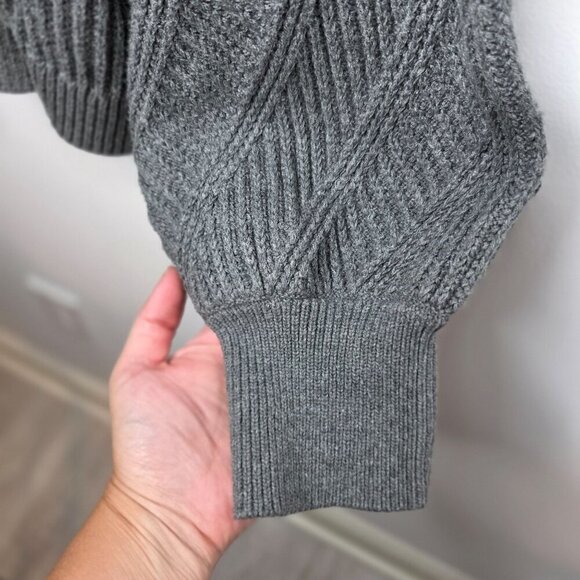 Express NWT Sweater Womens XLarge - Picture 4 of 6